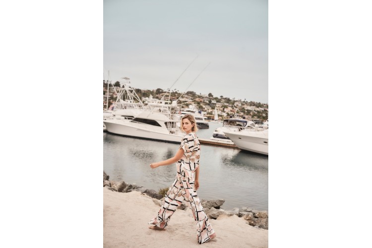 Joseph Ribkoff Recycled Satin Abstract Print Wide Leg Pull-On Pants